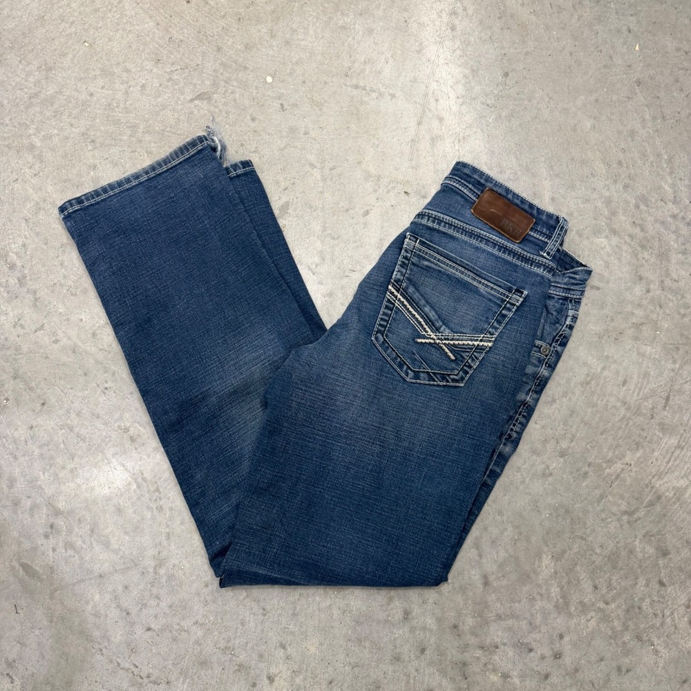 Y2K BKE Tyler Straight Leg Jeans Mens 32R Medium Wash Blue Distressed Denim